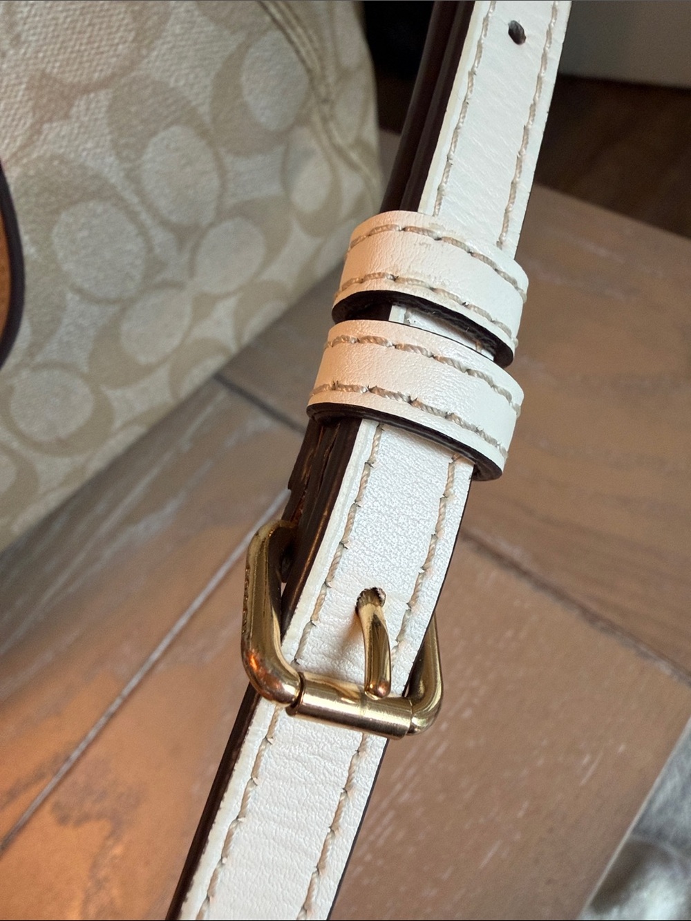 Coach Purse - Picture 8 of 11